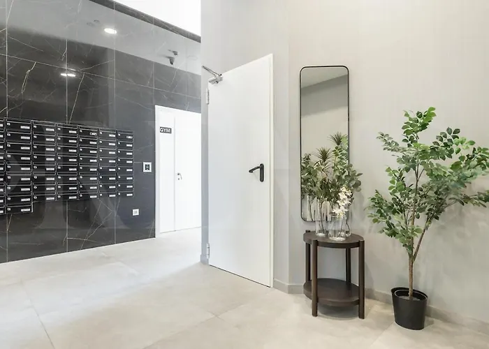 24th Floor With Views, Pool & Gym Rems Daire