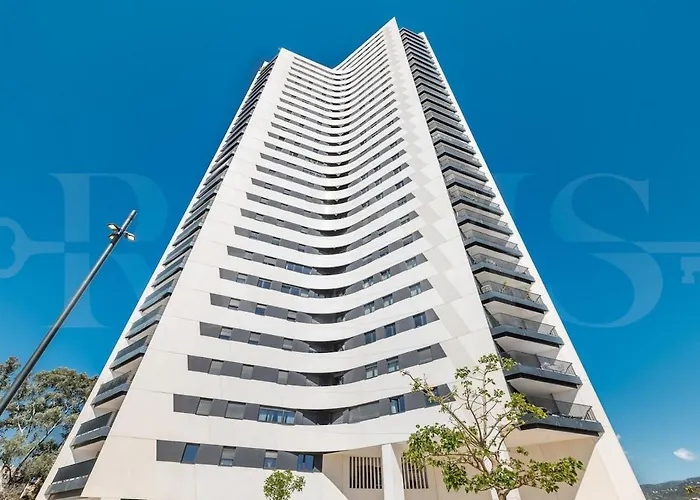24th Floor With Views, Pool & Gym Rems Daire